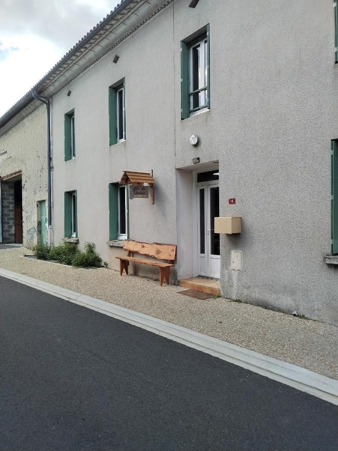 Chambre 2 A 4 Pers Gite Du Gardoir Boresse-et-Martron Exteriér fotografie