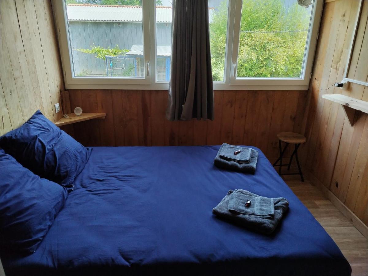 Chambre 2 A 4 Pers Gite Du Gardoir Boresse-et-Martron Exteriér fotografie
